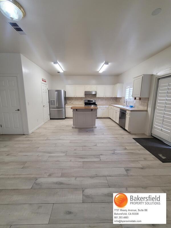 Building Photo - 11211 Vista Ridge Dr