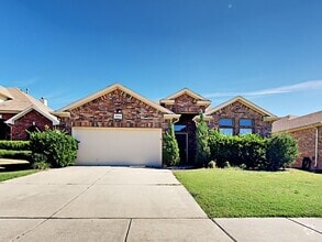 Building Photo - 10004 Butte Meadows Dr