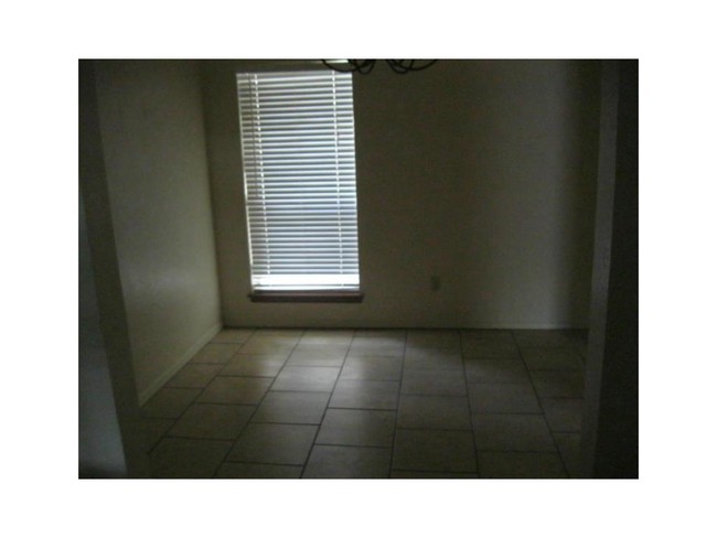 Building Photo - 11606 Flagstone Creek Cir