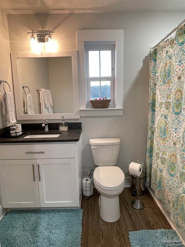 Building Photo - 226 Junction Ave