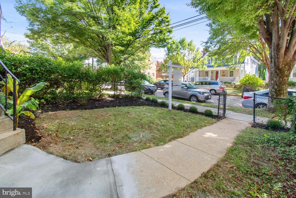 4411 Harrison St NW, Washington, DC 20015 Townhome Rentals in