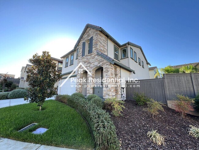Building Photo - 4 br, 3 bath House - 8019 Ryland Dr