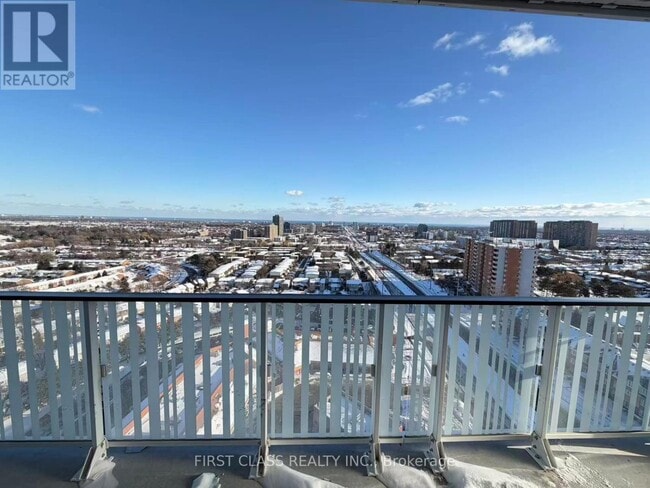 Building Photo - 1 Fairview Rd E