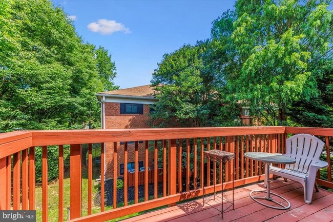 Foto del edificio - 2702 Dartmouth Rd