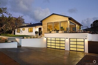 Building Photo - 2641 Costebelle Dr