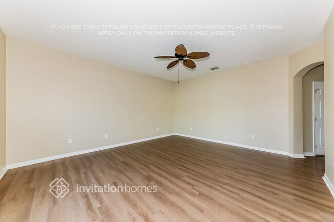 Foto del edificio - 110 Smokey Hill Ave