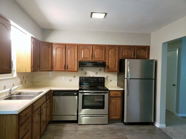 Building Photo - You'll Love This Beautiful Bi Level Home