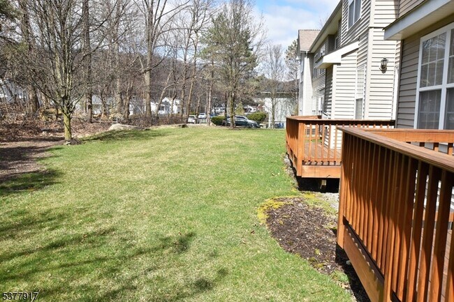 Building Photo - 101 Boulder Ridge