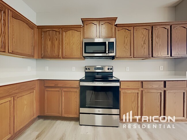 Foto del edificio - 213 Oak Ridge Dr