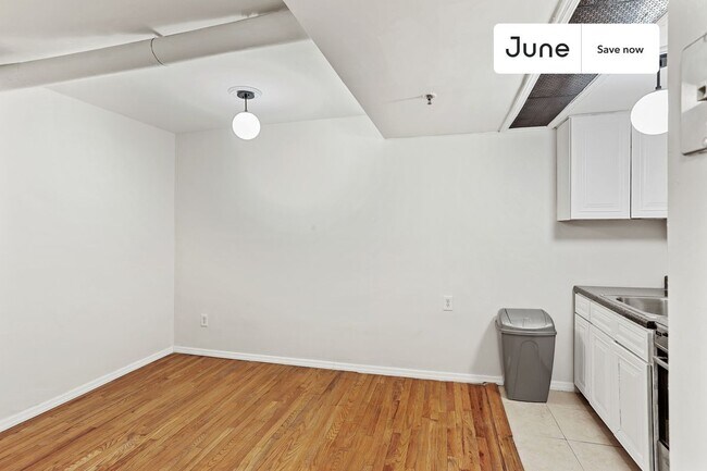 Foto del edificio - 736 Riverside Dr