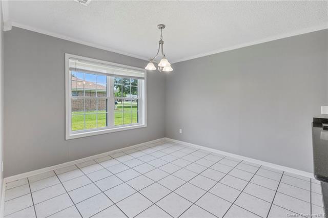 Foto del edificio - 6620 Meadow Ridge Ln