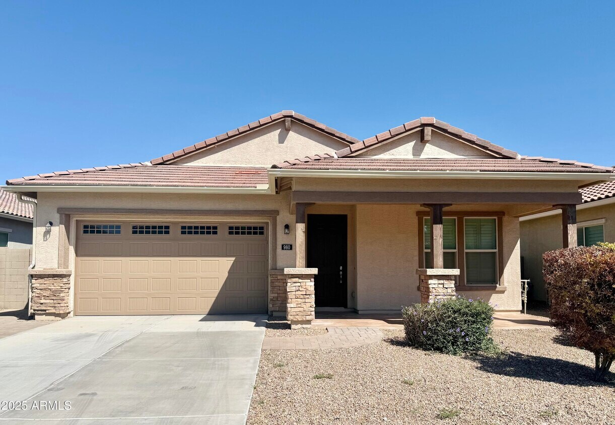 Foto principal - 980 E Knightsbridge Way