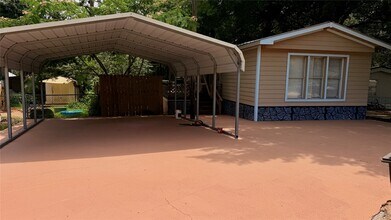 Building Photo - 214 Ridgeside Ct