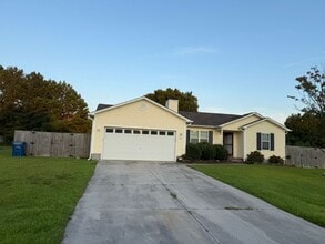 Building Photo - 407 S Grazing Ct