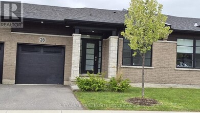 Building Photo - 550 Grey St