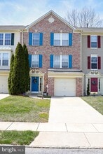Building Photo - 2023 Broadacres Dr