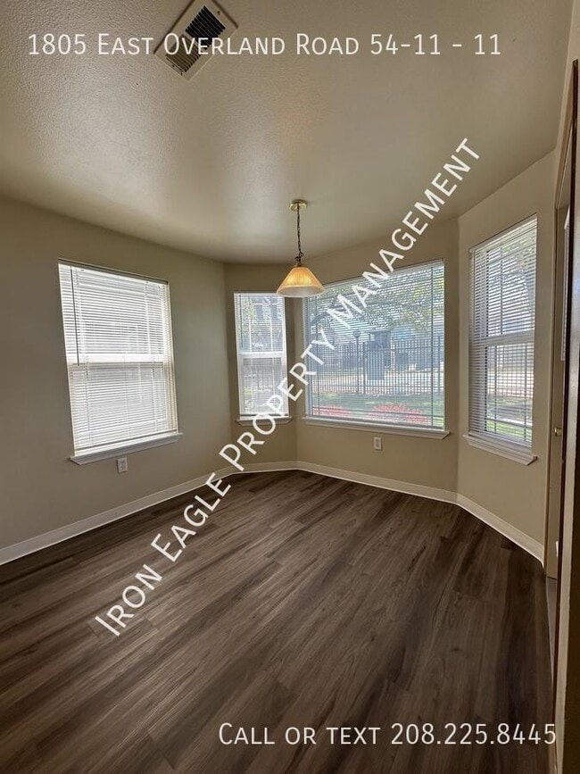 Building Photo - 1805 E Overland Rd