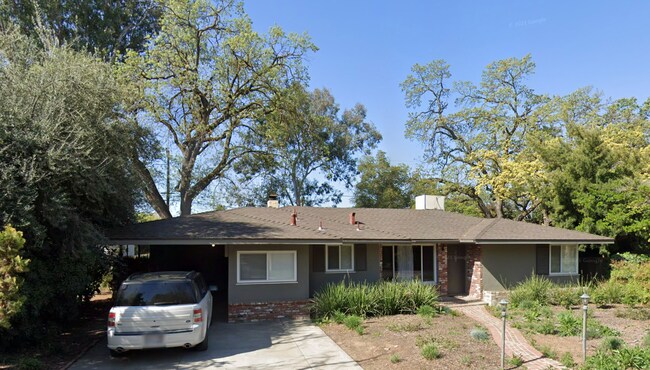 Street View - 3739 Circle Dr W