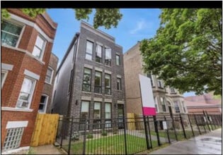 Building Photo - 4917 S Champlain Ave