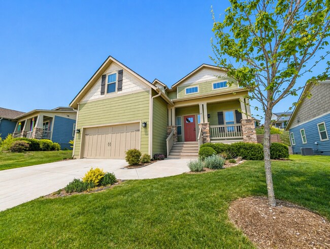 Foto del edificio - Lovely Weaverville Rental w/ bonus space