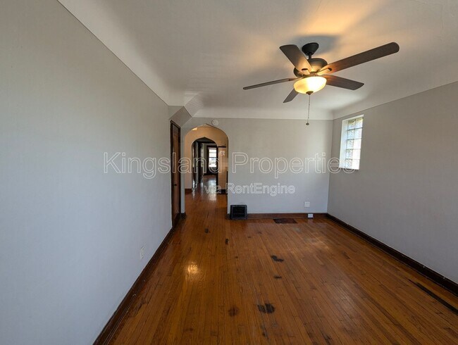 Foto del edificio - 3910 Chippewa St
