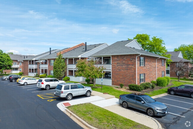 Building Photo - Ashton Arlington Heights