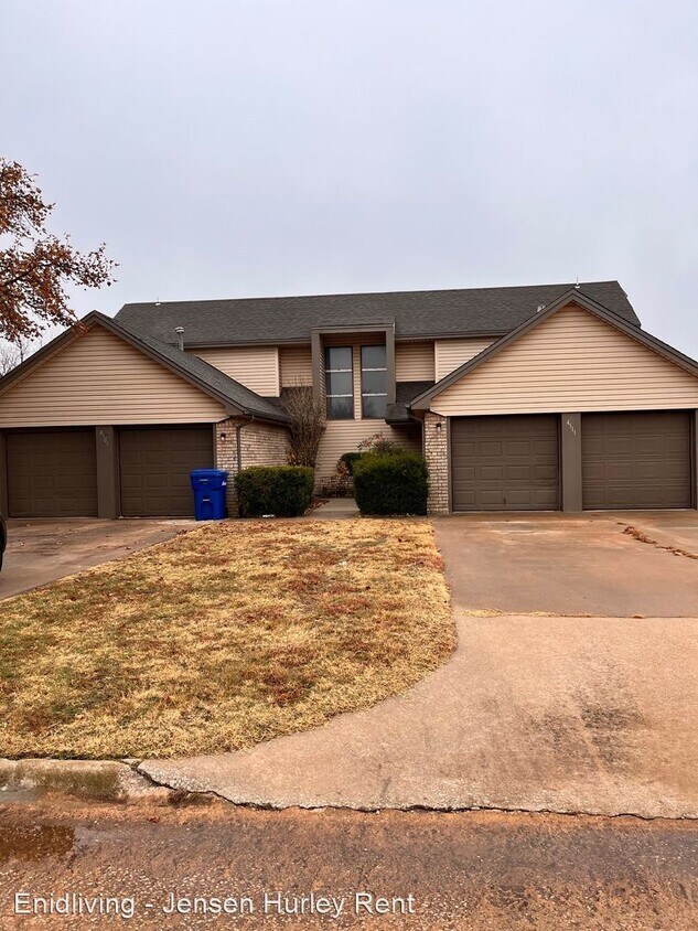 2 br, 1.5 bath House 4509 Spring Ridge Rd House Rental in Enid, OK