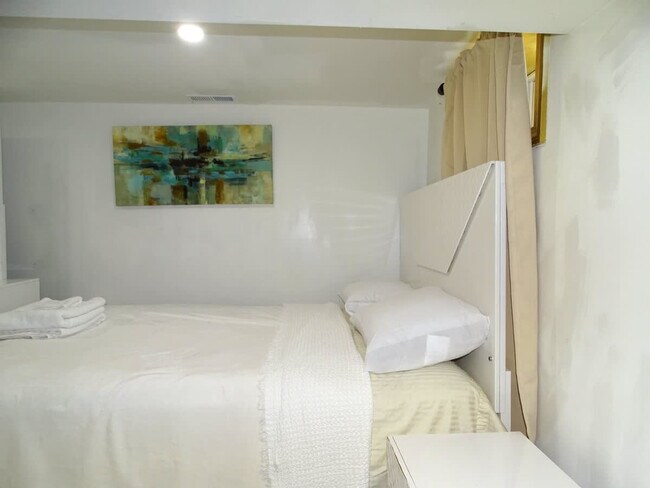 Foto del edificio - 7 Scannell Rd
