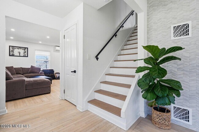 Foto del edificio - 227 Chatham Ave