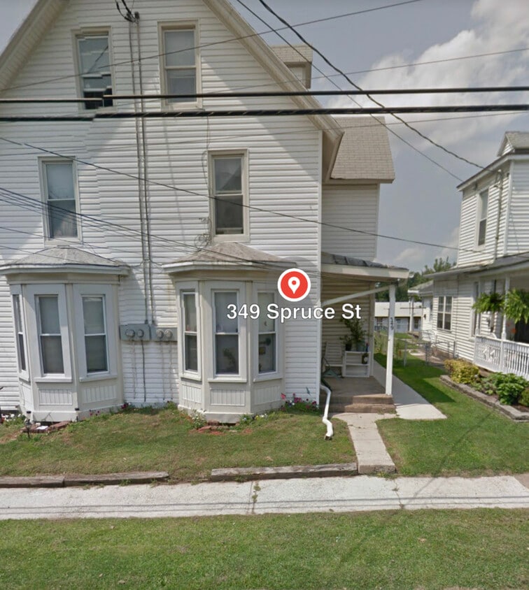 Primary Photo - 349 Spruce St