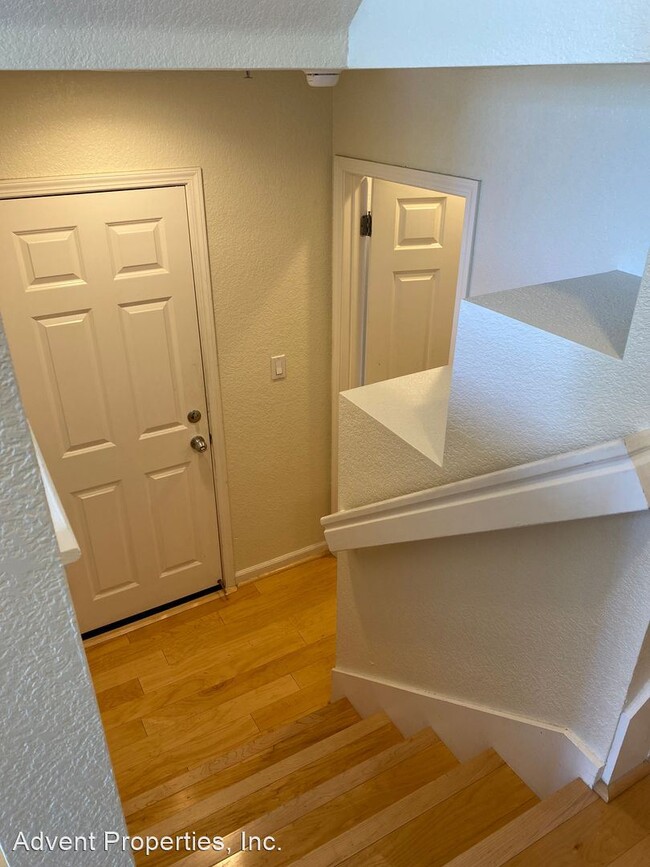 Foto del edificio - 3 br, 3.5 bath House - 32 Creekside Lane