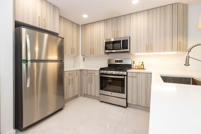 Photo - 20 Newport Pkwy Apartment