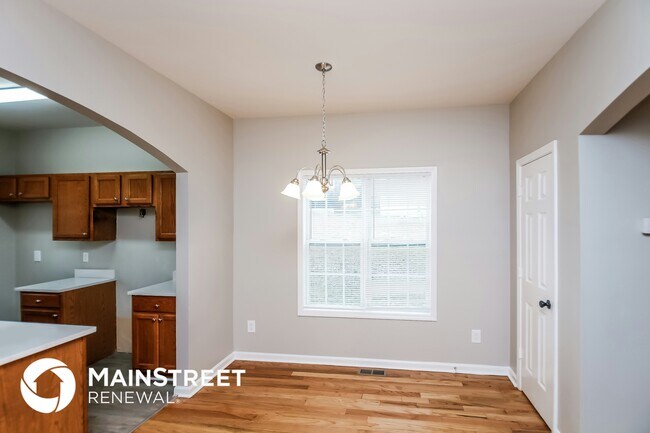 Foto del edificio - 2412 Lakewood Ave SW