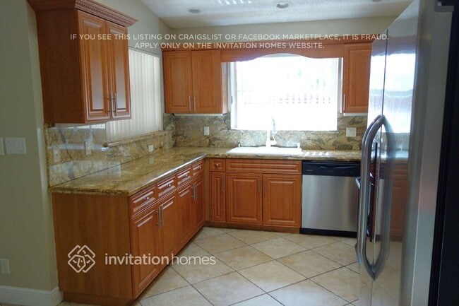 Foto del edificio - 7536 NW 21st St