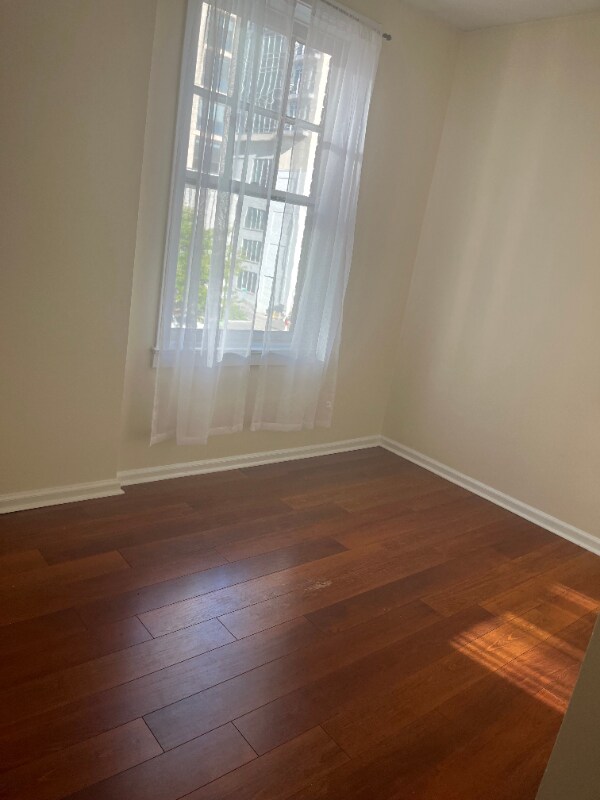 Foto del edificio - 406 N Delaware St