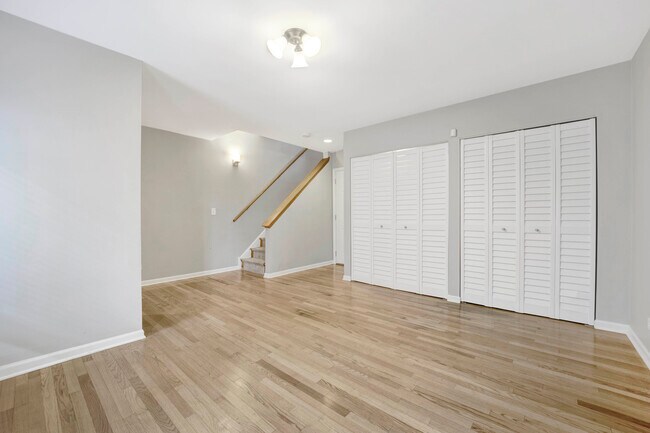 Foto del edificio - 2331 N Lister Ave