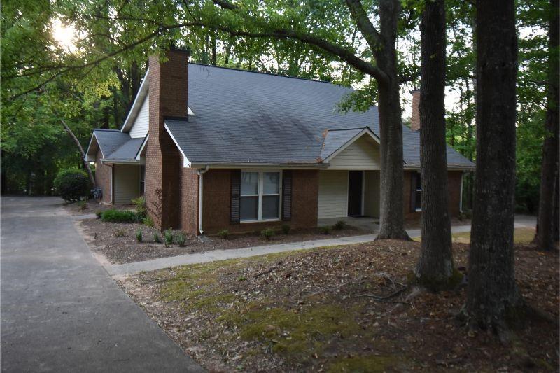 Foto principal - 552 Plymouth Ln