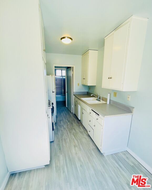 Building Photo - 12210 Birch Ave