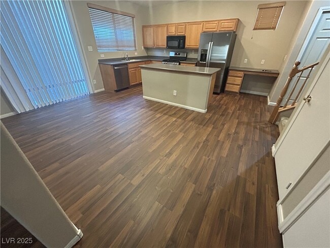 Building Photo - 9527 Crooked Wood Ave