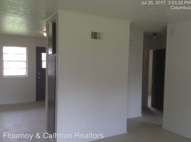 Foto del edificio - 3211 Lee St
