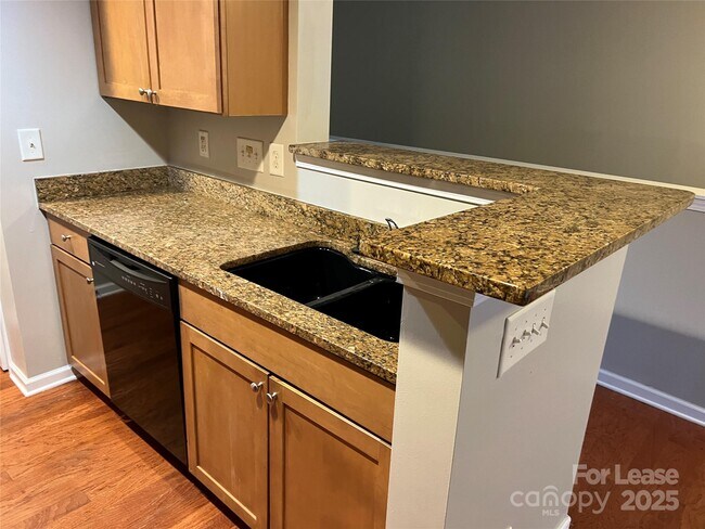 Foto del edificio - 3929 Picasso Court