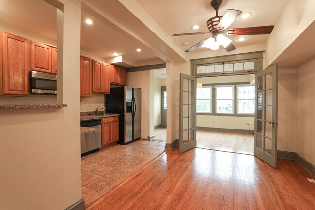 Foto del edificio - 247 11th St SE