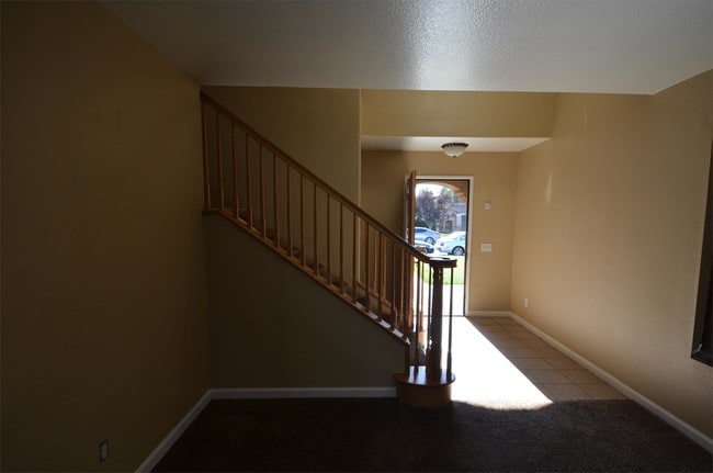 Building Photo - 1610 Whiterock Ln