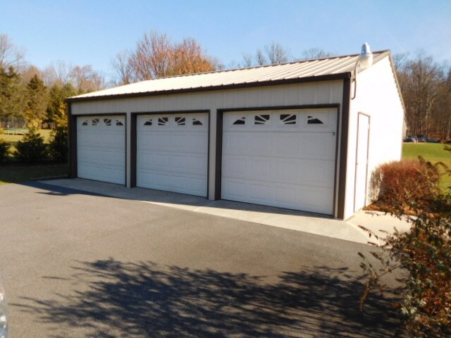 Building Photo - 862 S Mount Pleasant Rd