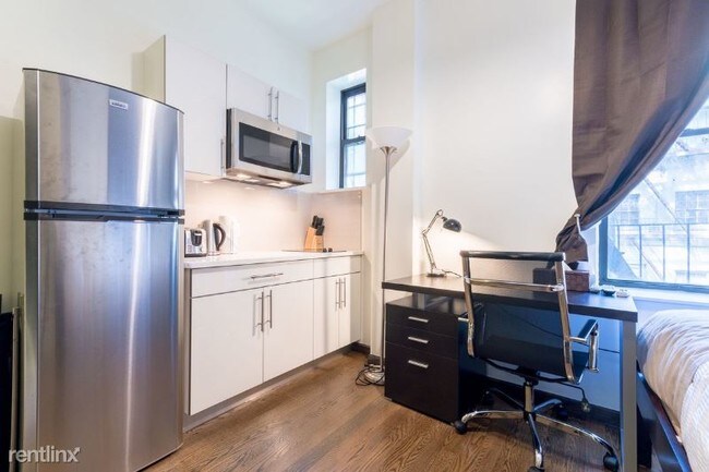 Foto del edificio - 41 E 7th St