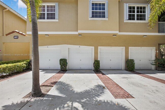 Building Photo - 107 Lighthouse Cir