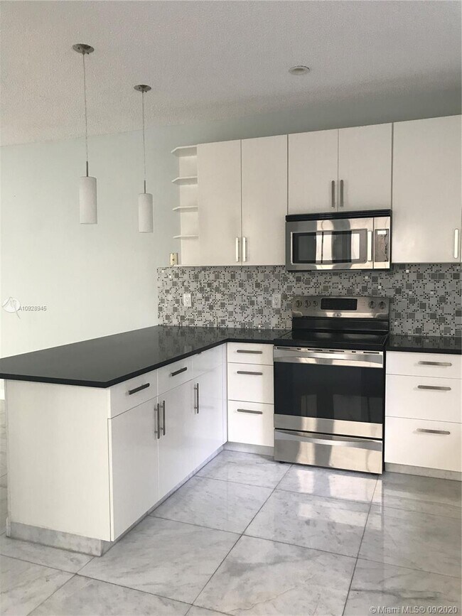 Foto del edificio - 1534 Weeping Willow Way