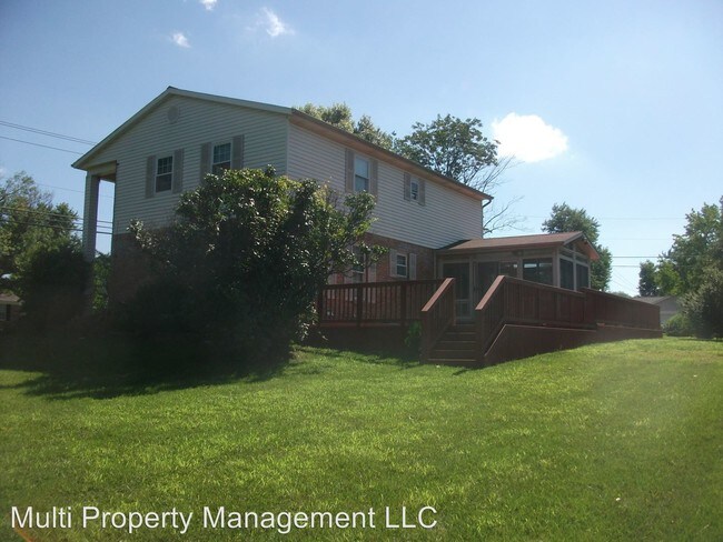 Building Photo - 7677 Kingsgate Way