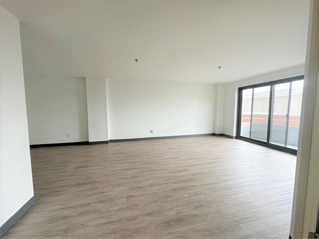 Foto del edificio - 74 Pleasant St
