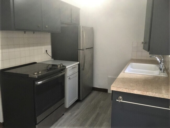 Foto del edificio - 1543 2nd St